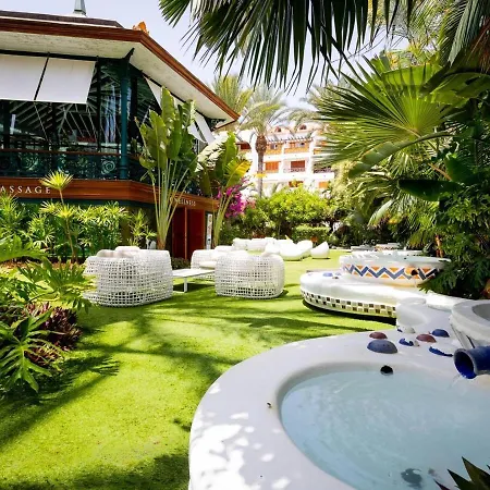 4008 Great Location In Americas, Sea Front! Lägenhet